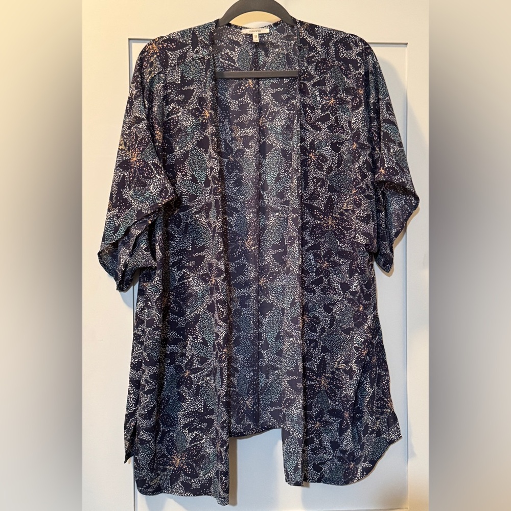 Woman’s Lightweight Sheer Kimono